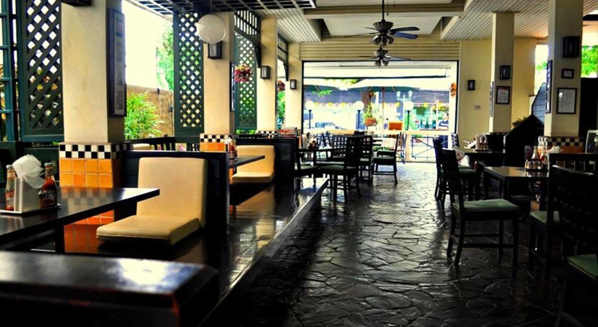 Mad Monkey Hostel بانكوك المظهر الخارجي الصورة